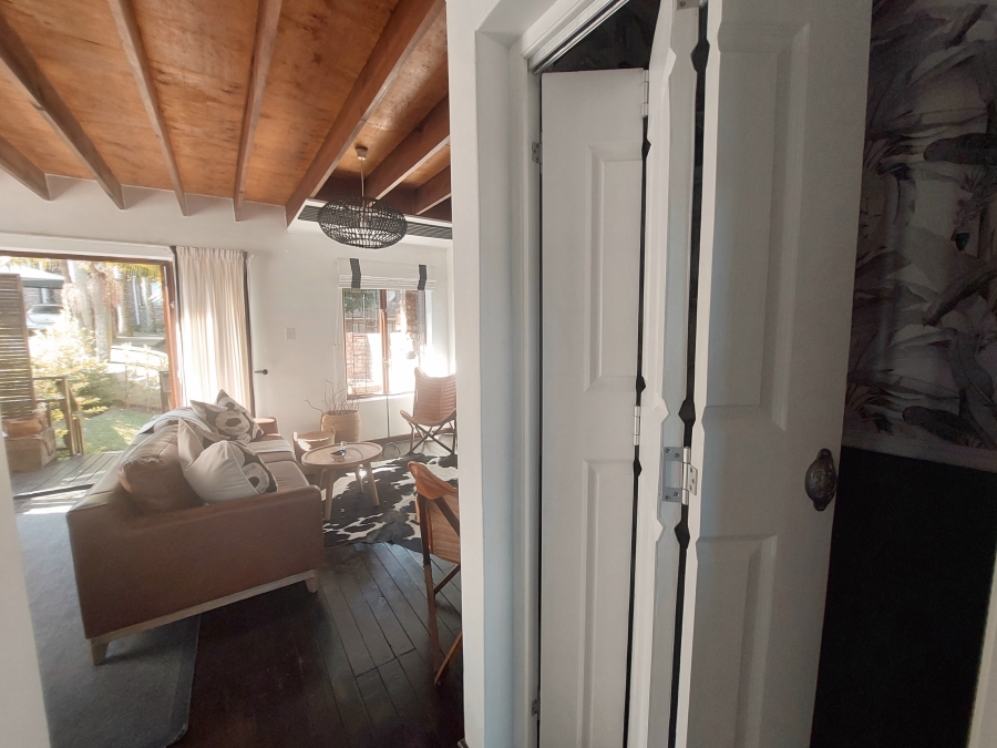 2 Bedroom Property for Sale in Heatherlands Western Cape